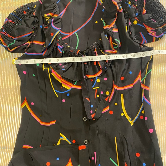 Prada - Picture 5 of 6